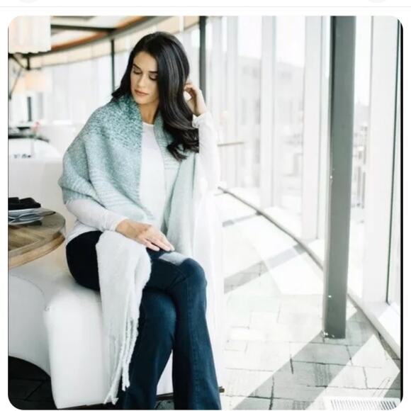 Mer Sea Accessories - Mer Sea Turquoise Ombre Fringe Wrap Blanket Scarf